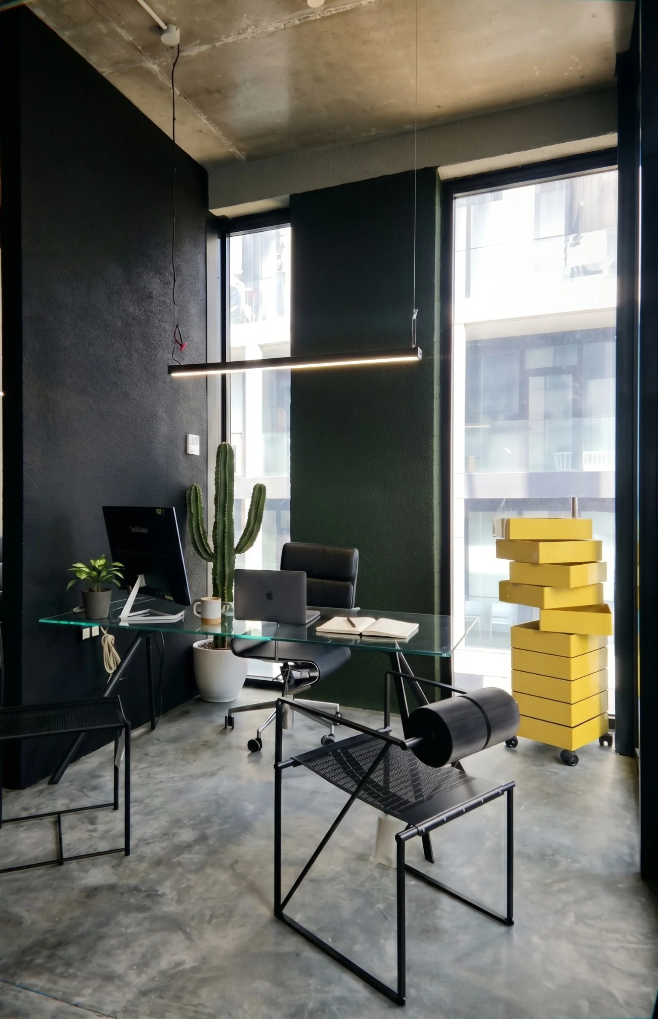 Arnouk et Associes studio portrait light and material detail